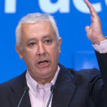 Arenas se querella contra un bloguero que satiriza su teoría del 11 M