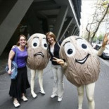 Campaña de Gillette: "Cómo afeitarte los huevos" [ENG]