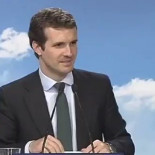 Pablo Casado diciéndole a Santiago Abascal que ha estado cobrando de “chiringuitos y mamandurria” de Esperanza