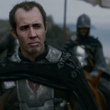 Nicolas Cage se convierte en 20 personajes de la serie