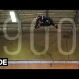 Tony Hawk, con 48 años, hace un 900 en half pipe normal