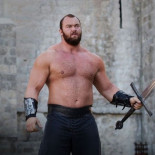 La Montaña demuestra que es el hombre más fuerte del mundo, otra vez