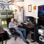 La primera persona en hackear el iPhone ha construido en su garaje un coche que se autopilota. [ENG]